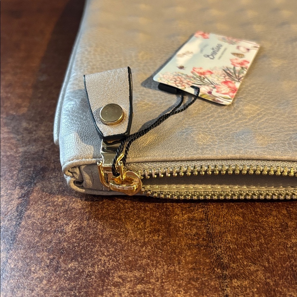 NWT Brentano Small Tech Envelope Sleeve - Picture 3 of 10